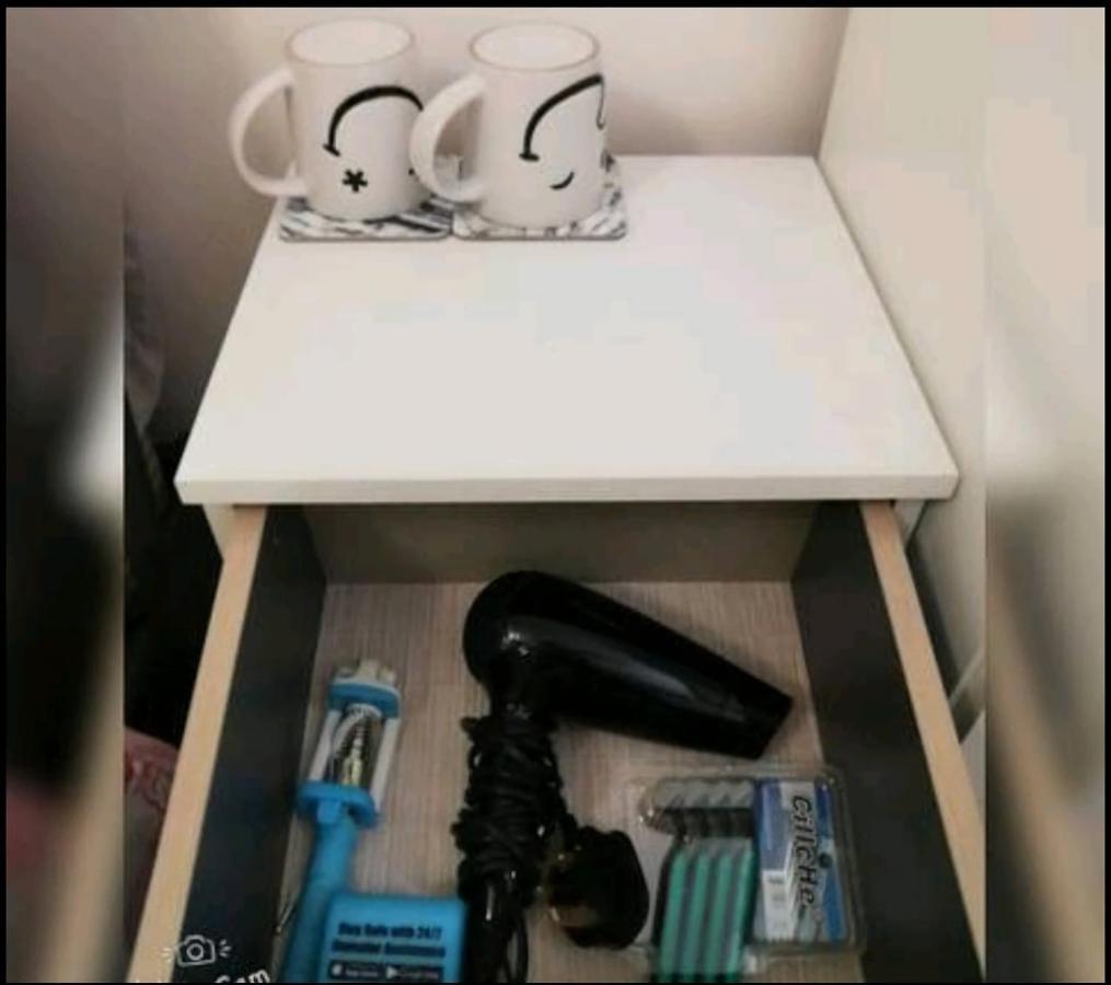 Large 3 Bedrooms In Liverpool City Centre, Free Parking Екстер'єр фото